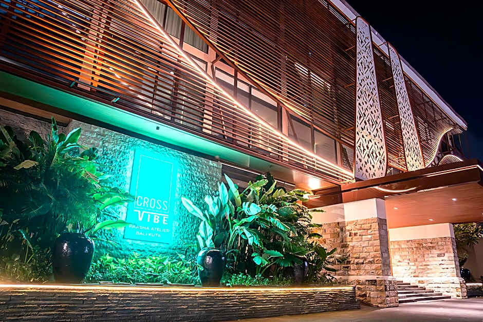 Cross Vibe Paasha Atelier Bali Kuta