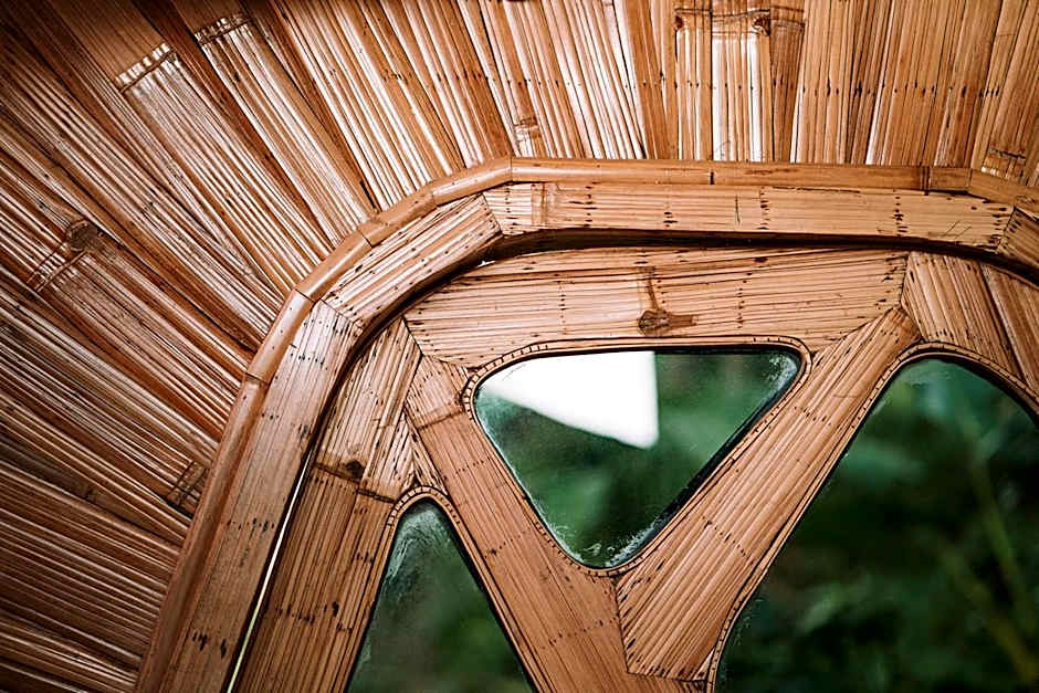 3 Bdr - Luxury Cliffside Bamboo Villa