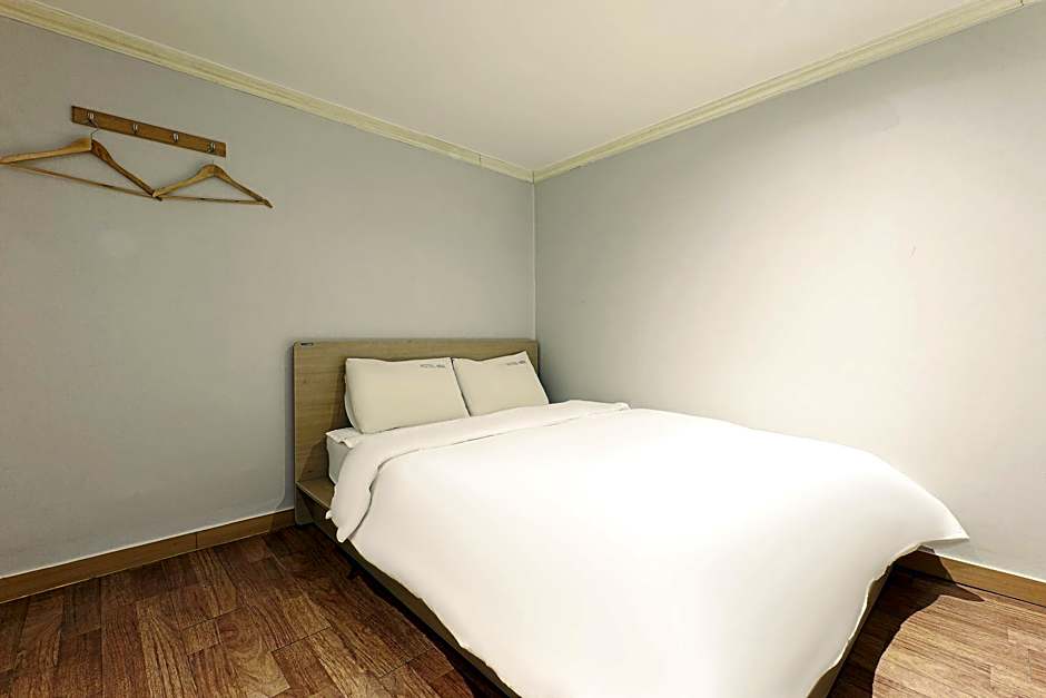 Hotel Mini