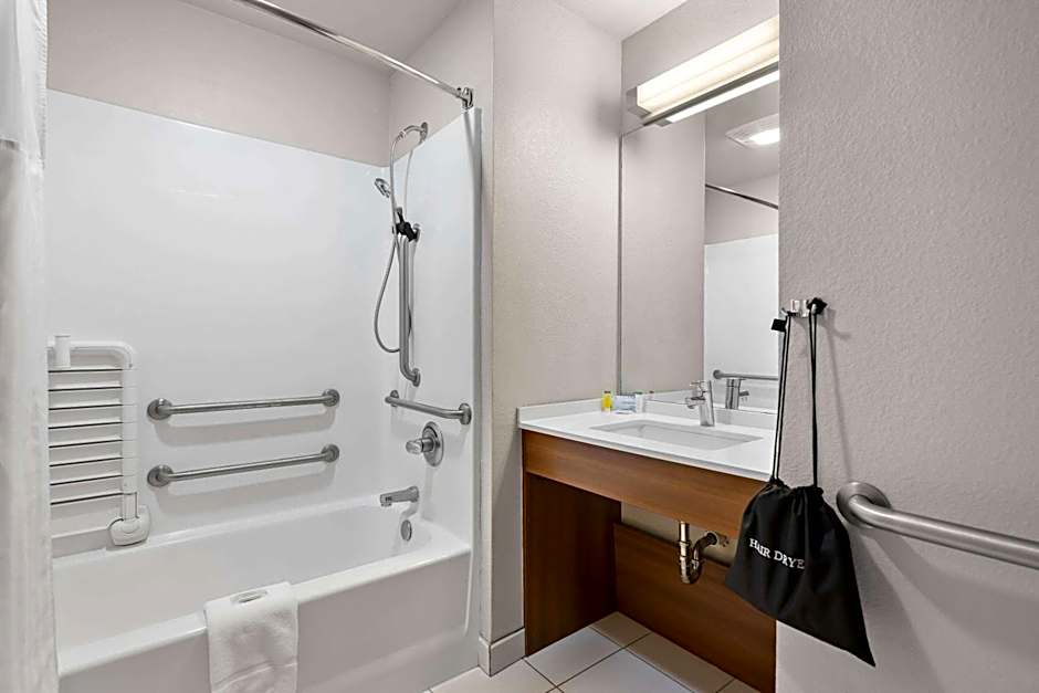 Microtel Inn And Suites By Wyndham Sweetwater