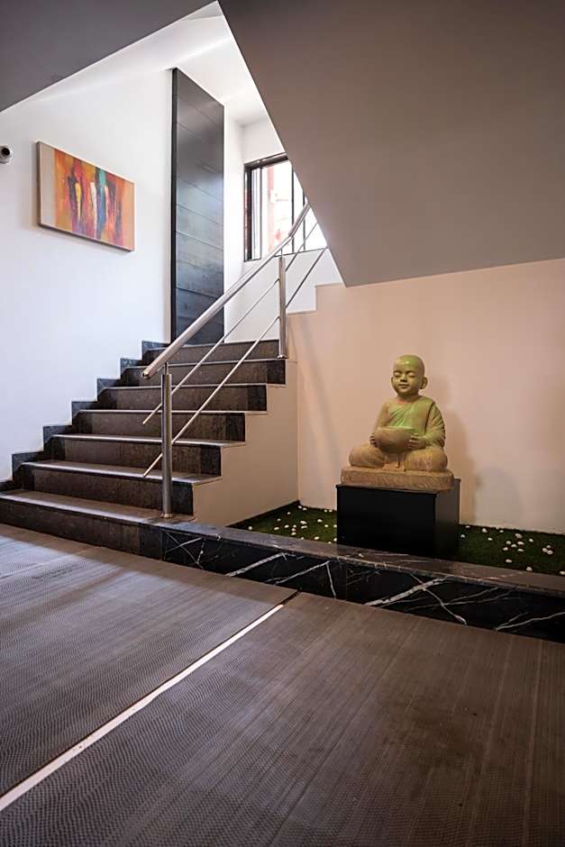 AR Suites Fontana Bay - Kalyani Nagar