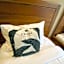 Cabana Surf and Stay