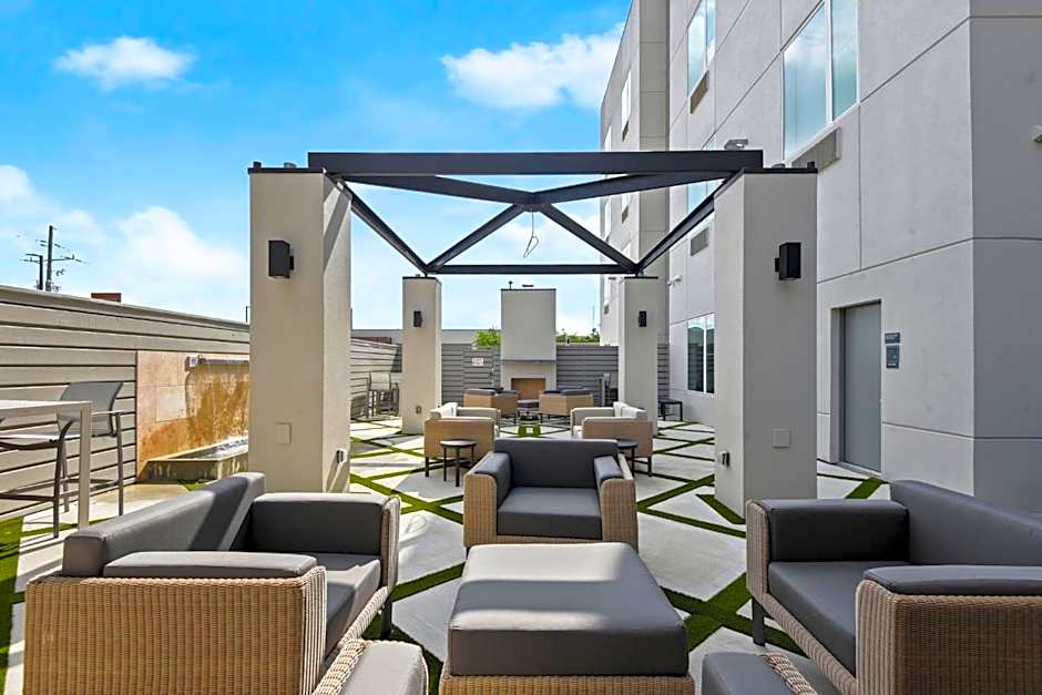 Holiday Inn Gonzales by IHG