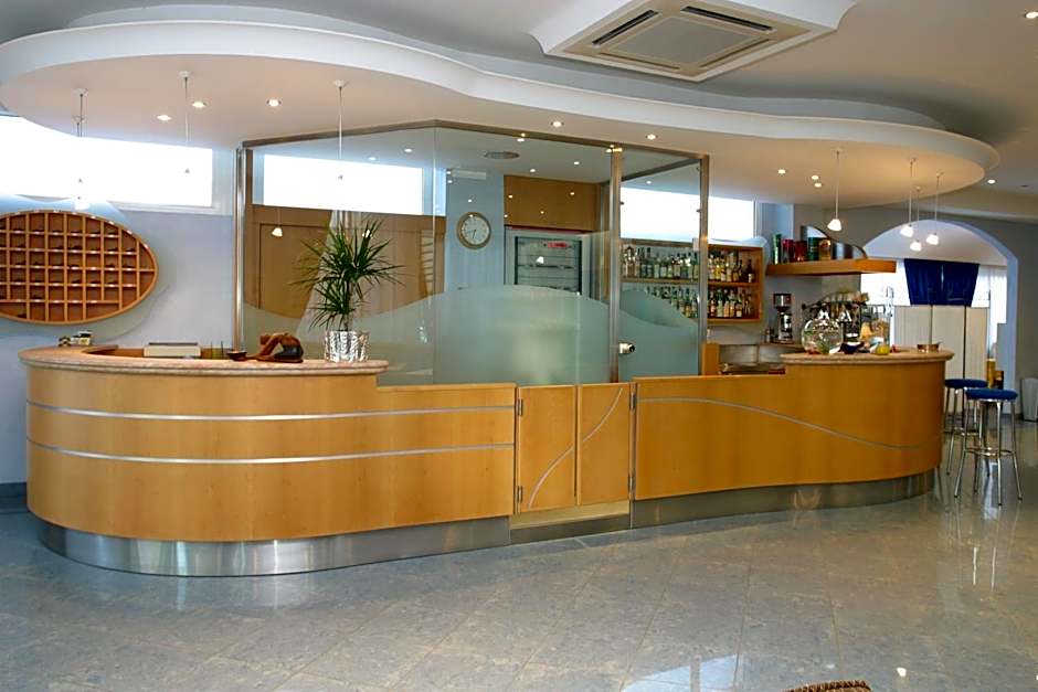Hotel Monti