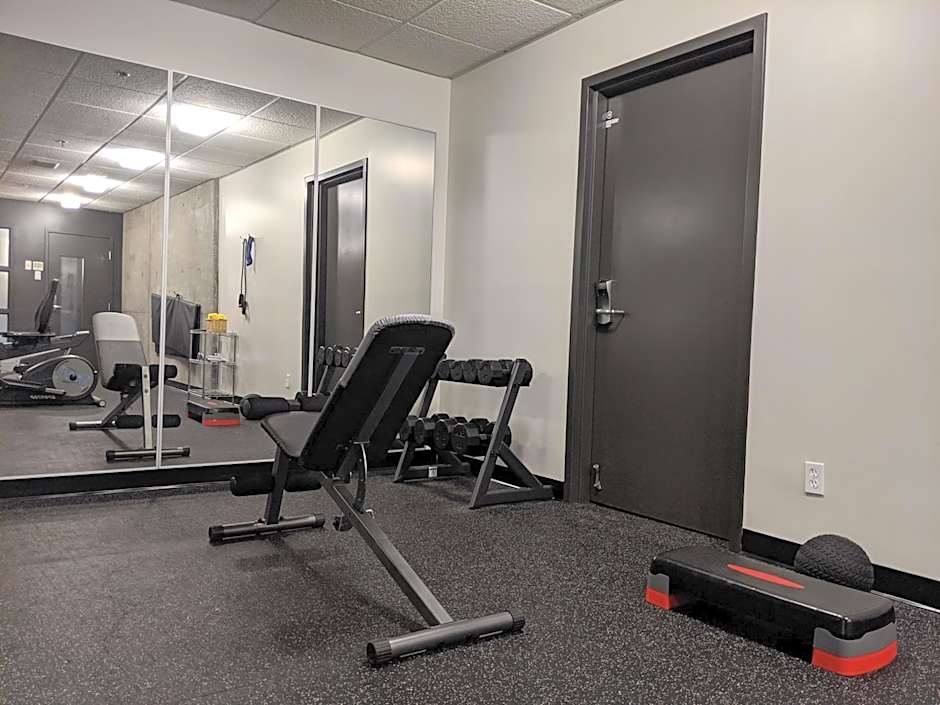 Grand Times Hotel - Aeroport de Quebec