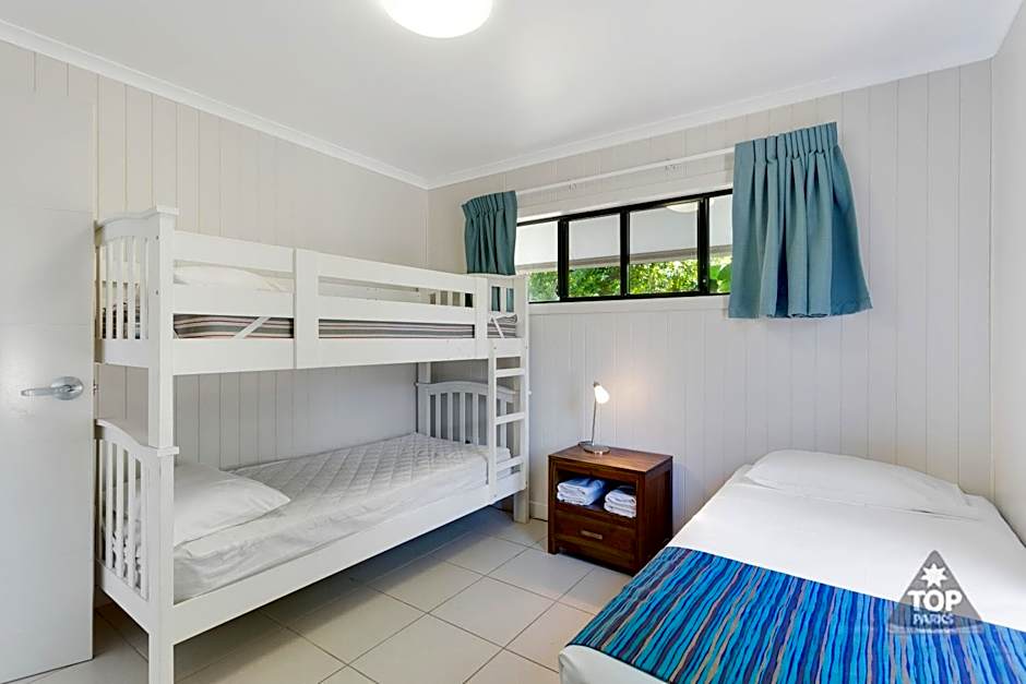 Cardwell Beachcomber Motel & Tourist Park