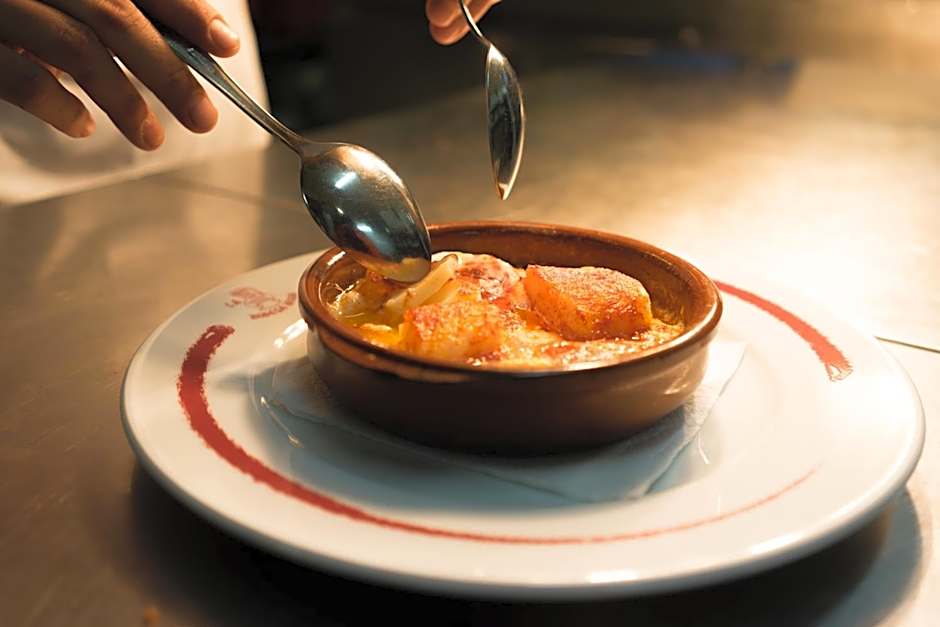 Hotel La Posada Regia