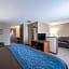 Comfort Inn & Suites St. Louis-Hazelwood