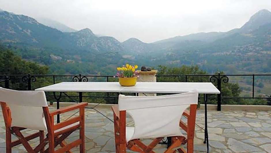 Helicon Muses Friendly Mountain B&B Guesthouse