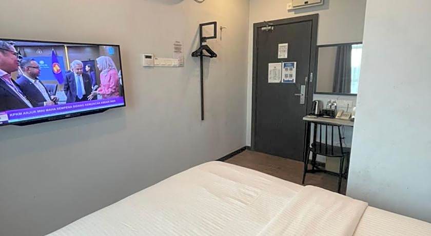 The Leverage Lite (Kuantan)