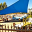 Halls Creek Motel