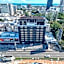 Weston Suites Hotel