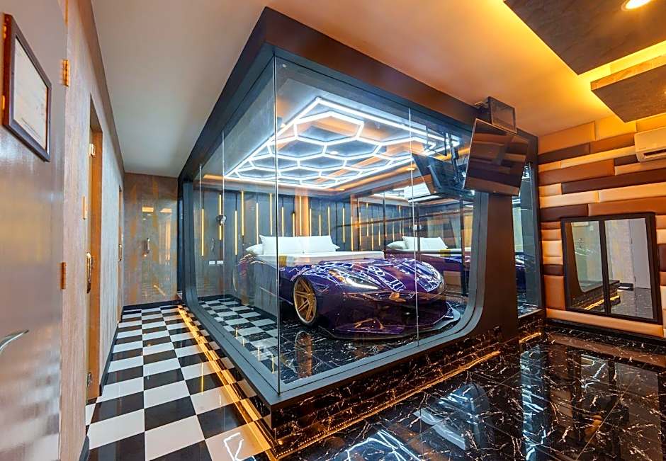 Victoria Court Cuneta Motorist Lodge