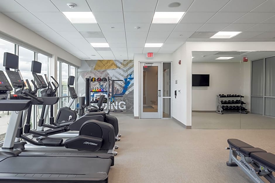 SpringHill Suites by Marriott Tucson at The Bridges