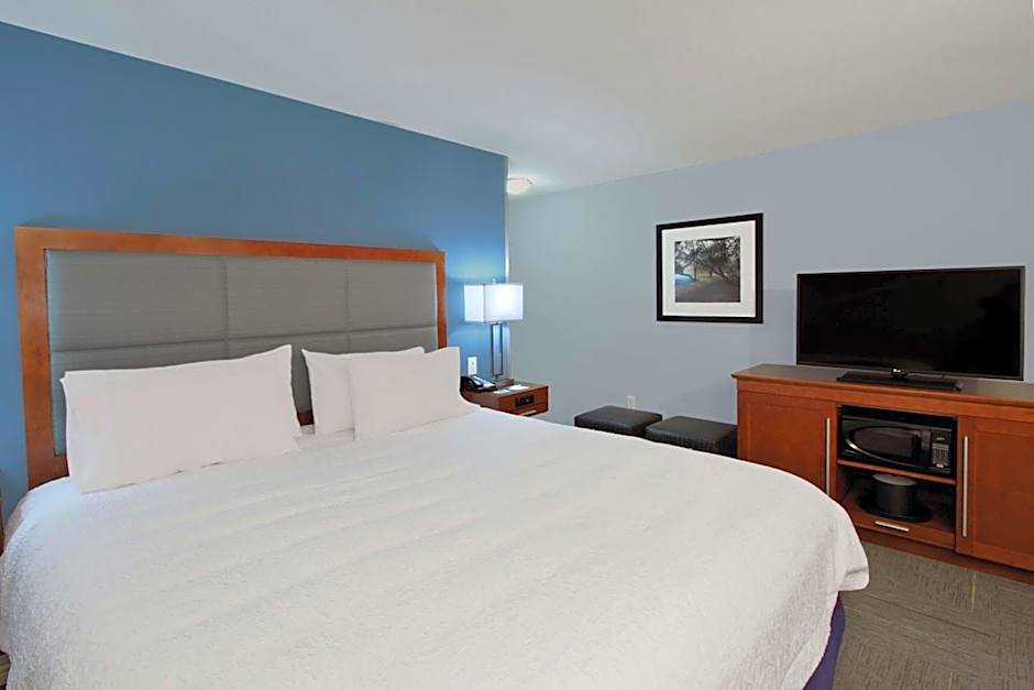 Hampton Inn Jackson/Richland-Highway 49
