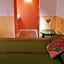 Hotel Medio Mundo