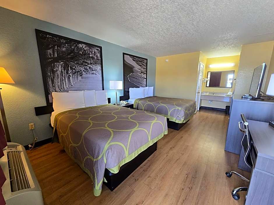 Super 8 by Wyndham Arkadelphia Caddo Valley Area