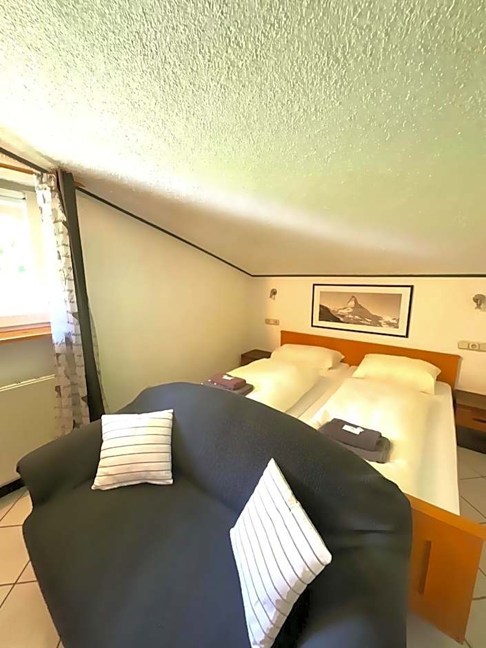 Hotel Wildrose
