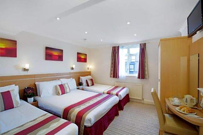 Queens Park Premier London Hyde Park