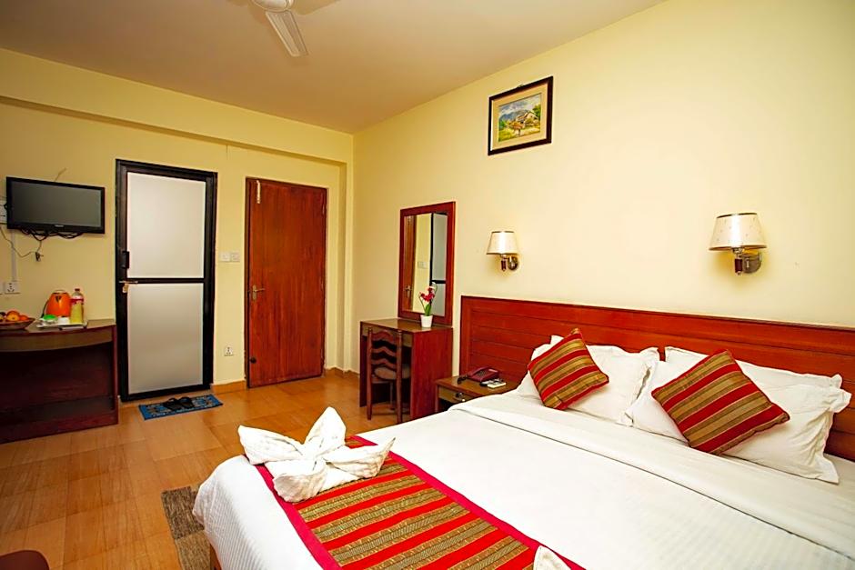 Photo 1 of 7 of Double Room with Balcony - Mountain View