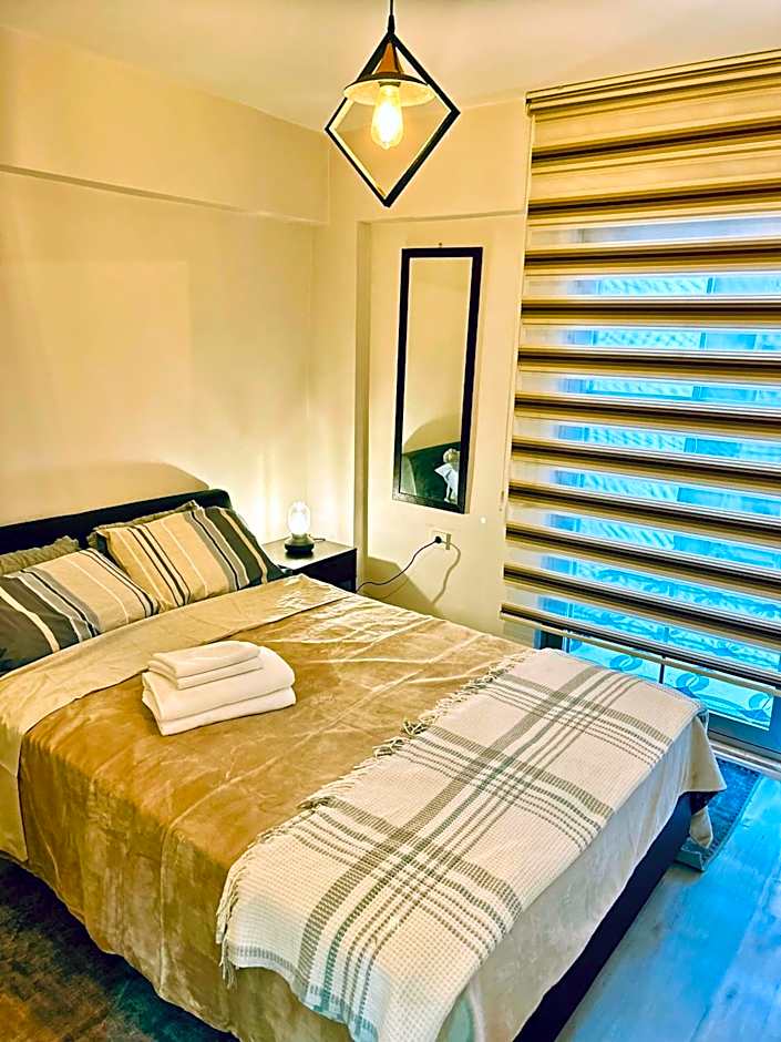 Izmir Home & Garden