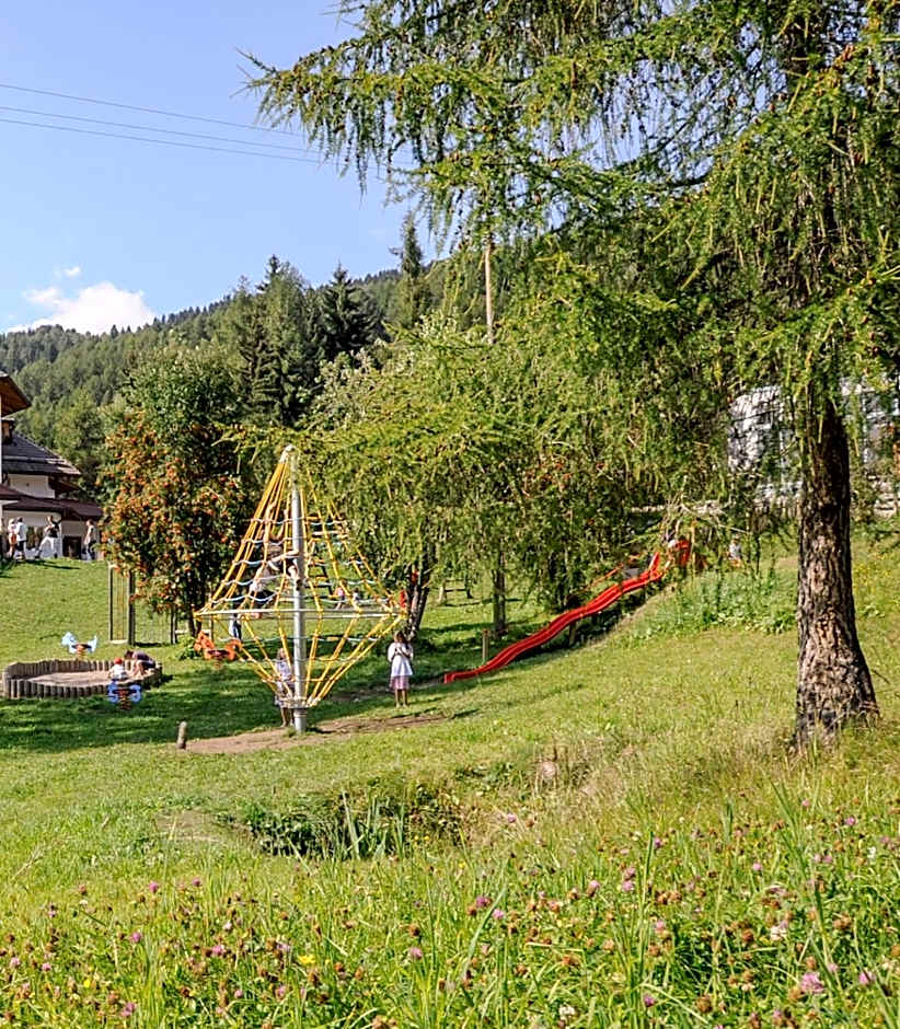 Berghotel zum Zirm