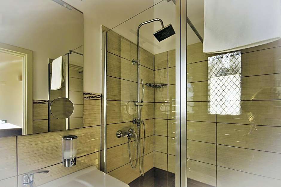 IL SOLE NEL MARE - Lido di Volano