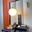 voco Dusseldorf Seestern By IHG