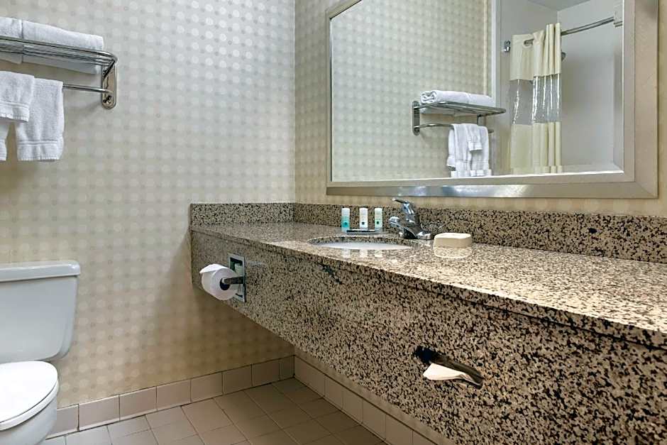 Quality Hotel Conference Center Cincinnati Blue Ash