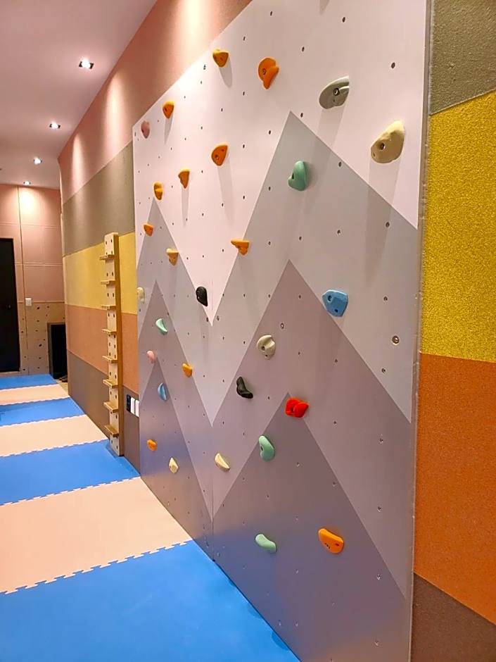 Jangyu Almond Kids Hotel