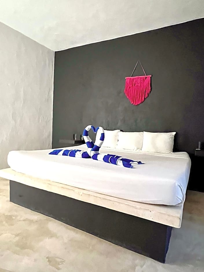 Kin studios holbox