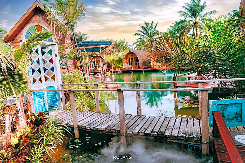 Plaiphu Pool Villas