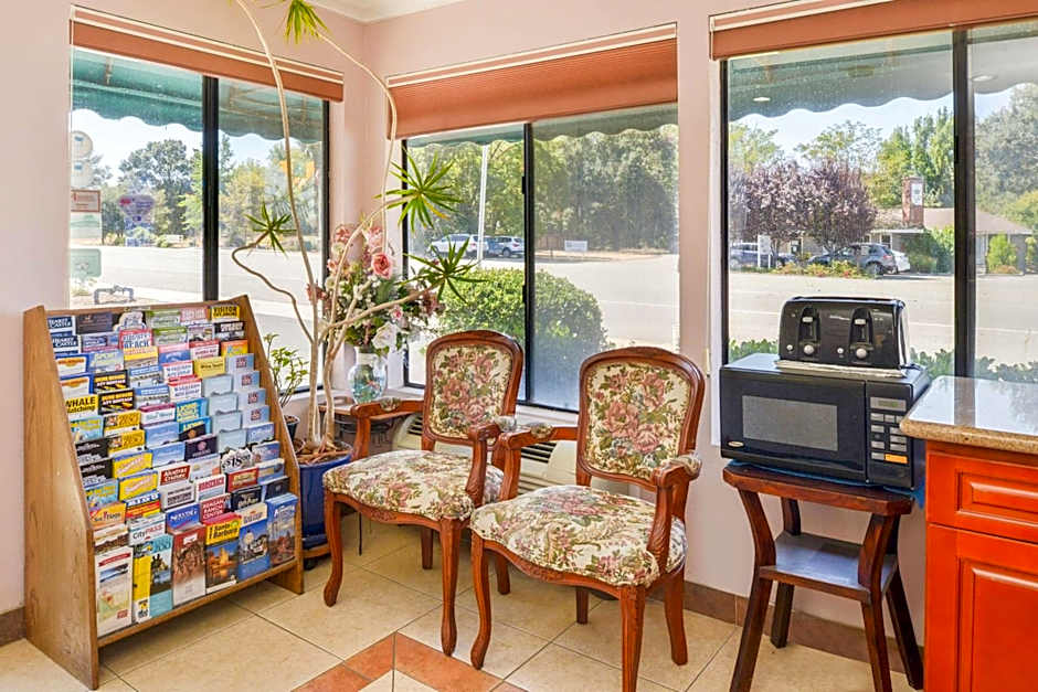 Atascadero Inn