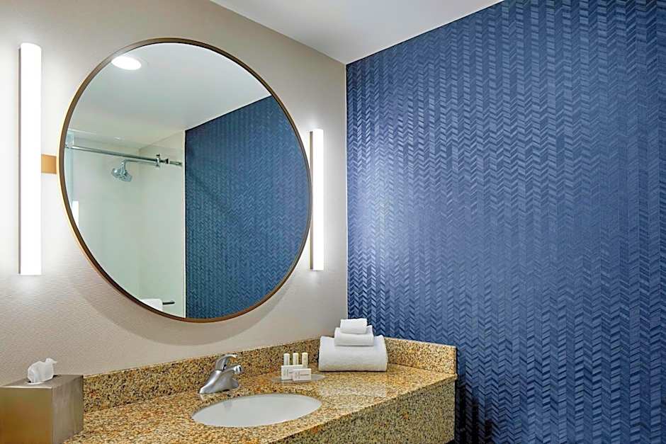Fairfield Inn & Suites by Marriott Albany Airport