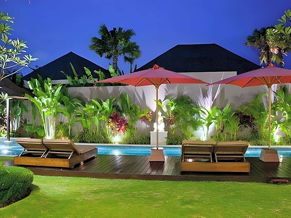 Chandra Bali Villas