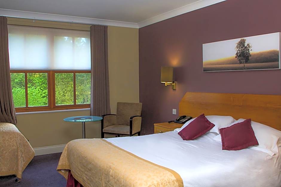 The Essex Golf & Country Club Hotel