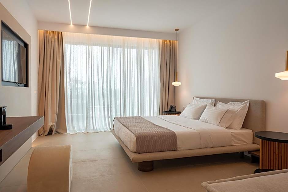 Muse οf Mykonos Luxury Suites