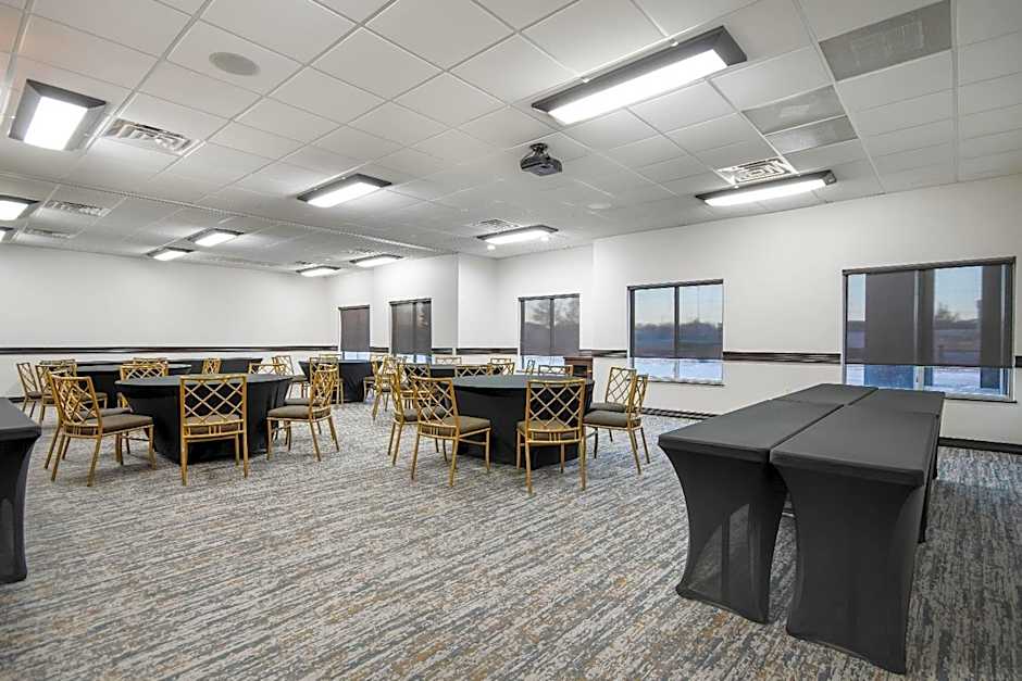 Hawthorn Suites By Wyndham Lubbock