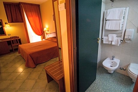 Economy Double or Twin Room