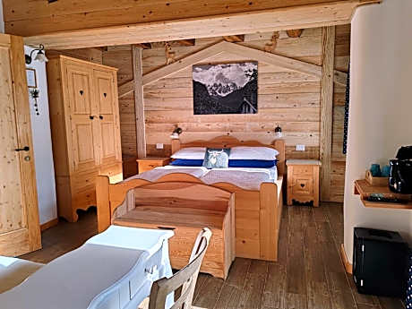 Double Room with Private Bathroom