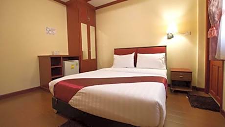 Queen Room with Balcony