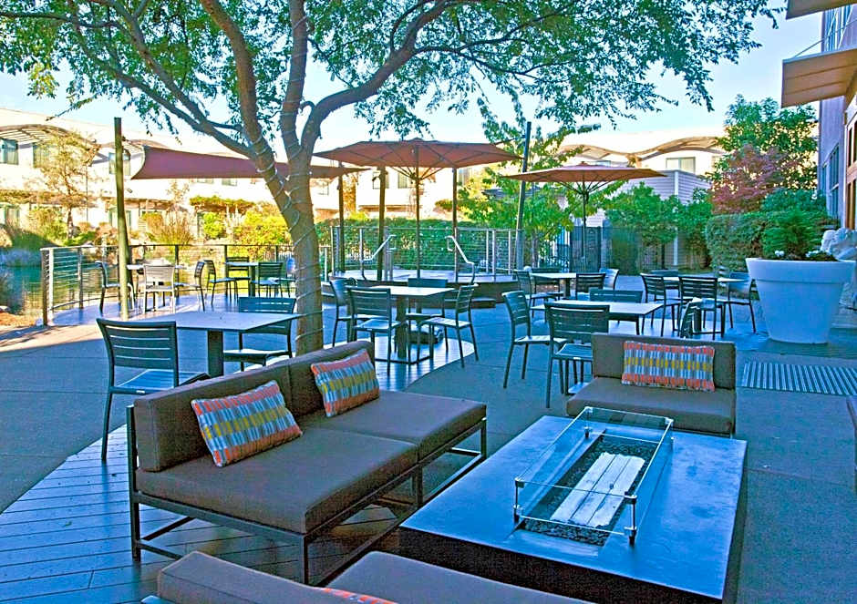 DoubleTree By Hilton Hotel & Spa Napa Valley - American Canyon