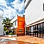 El Puerto Hotel
