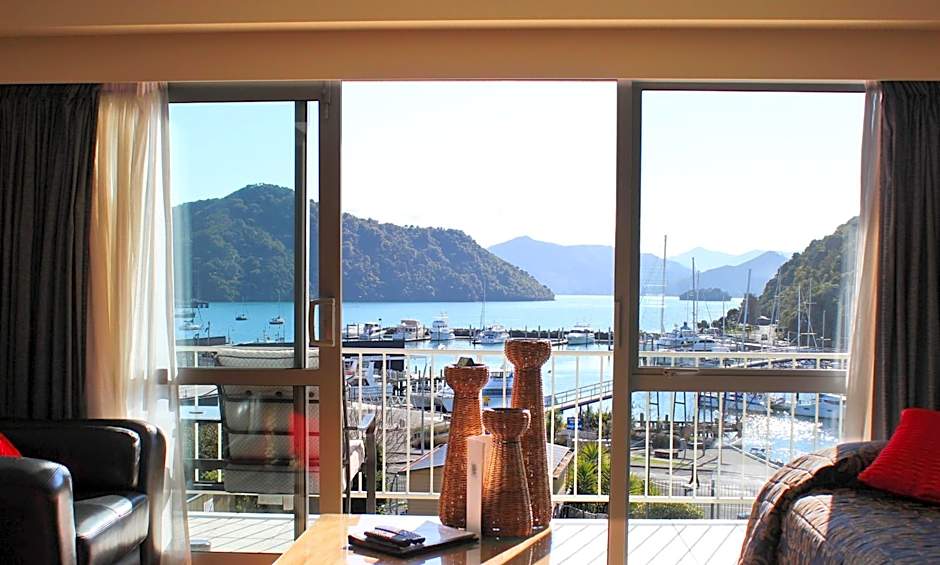 Beachcomber Inn (Picton)