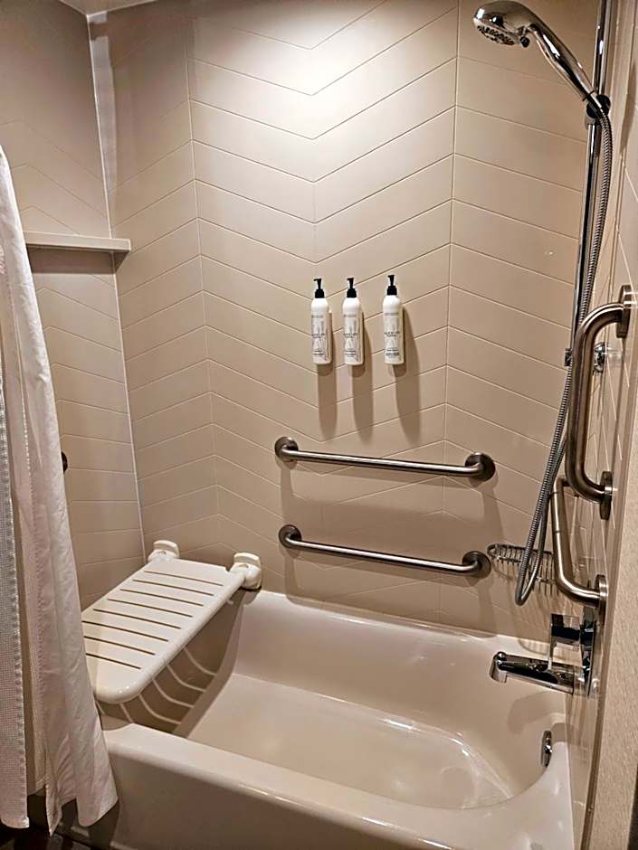 Fairfield Inn & Suites by Marriott Athens