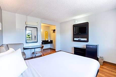 Double Room - Disability Access