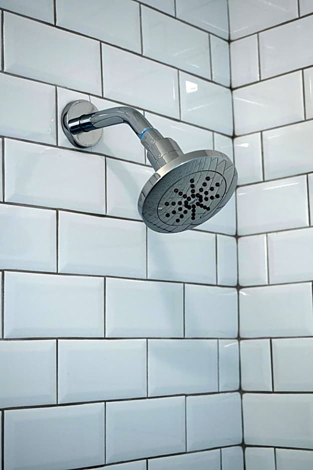 Luxury Furnished Apartments by Hyatus Downtown at Yale