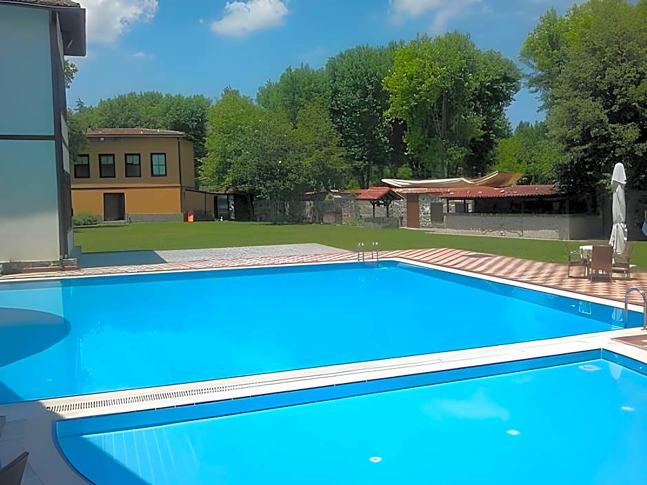 Otantik Hotel Club & Spa