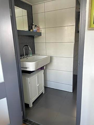 Aangenaam op de Rijn, woonboot, inclusief privé sauna