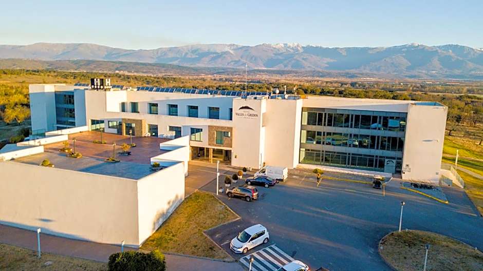 Hospedium Hotel Valles de Gredos Golf